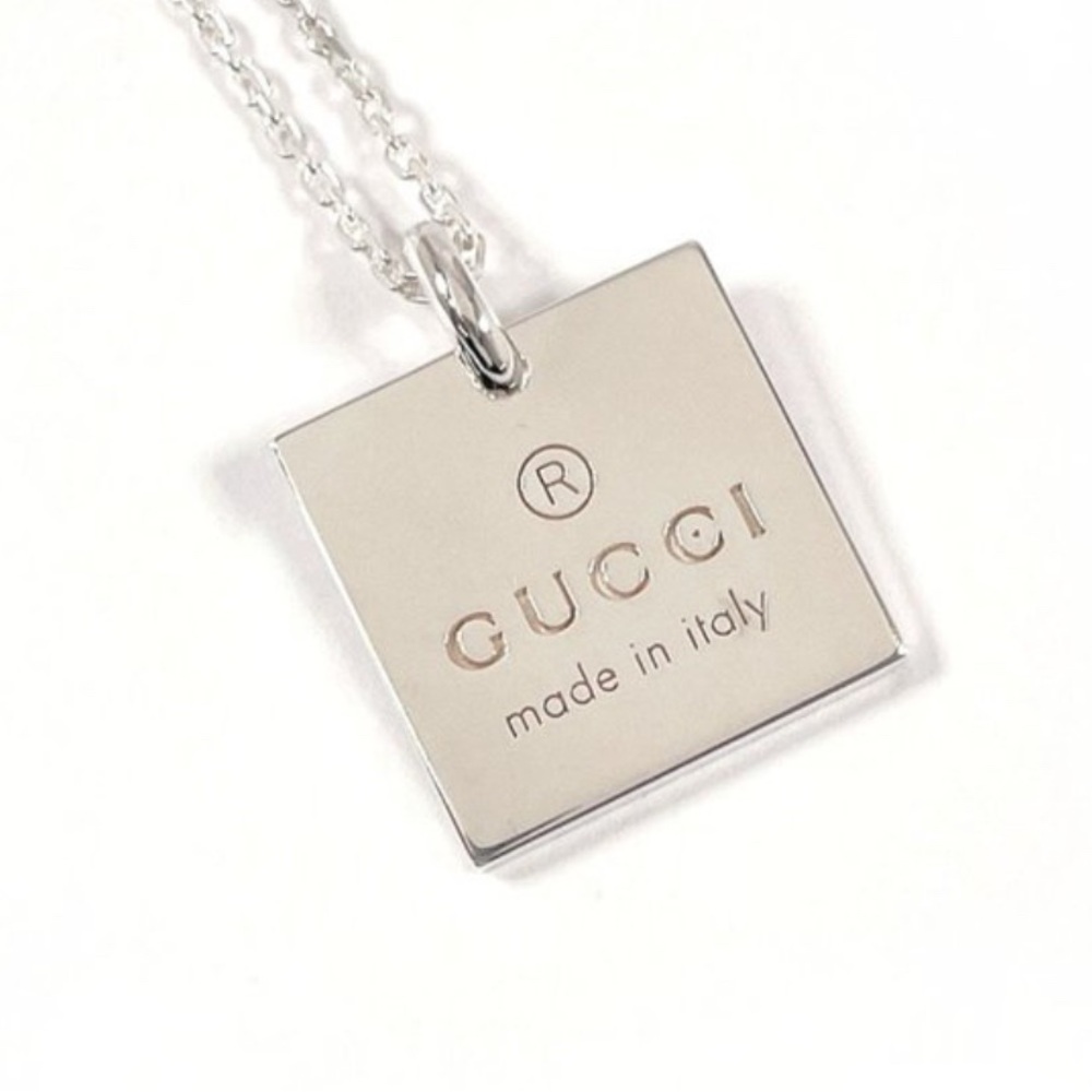 GUCCI Square Plate Pendant Necklace, Sterling Silver, 18 Inch chain - Picture 3 of 4
